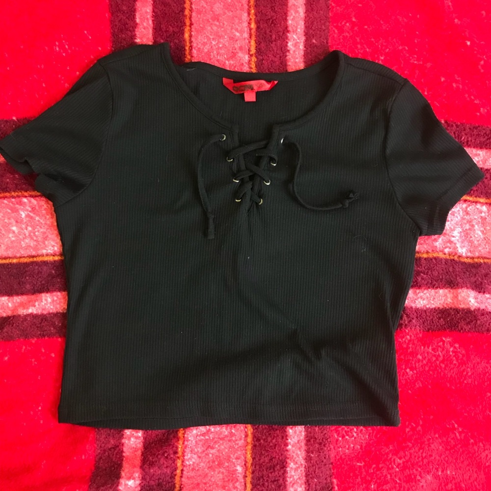 Black lace up crop too